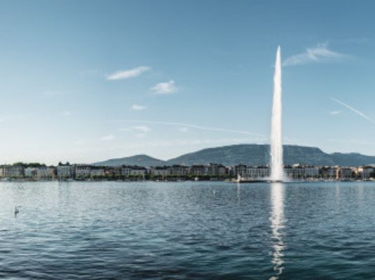 ⓒ Switzerland Tourism -swiss-image.ch/Andre Meier Chorro de agua de ginebra